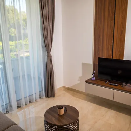 Robi Apartments Ulcinj Exterior photo